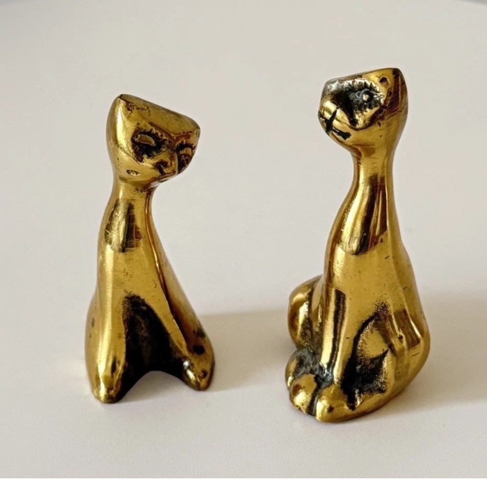 Pair of Brass Siamese Cat Figurines Mid Century Modern.